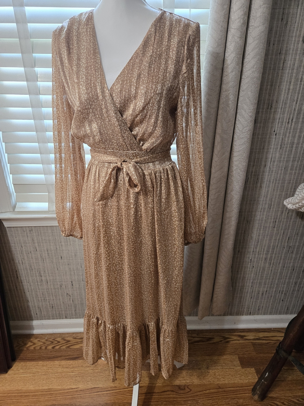 Japna Metallic Gold Long-Sleeve  Midi Dress  Size L